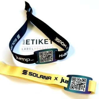 Festivalarmbånd med strekkode og QR-codes