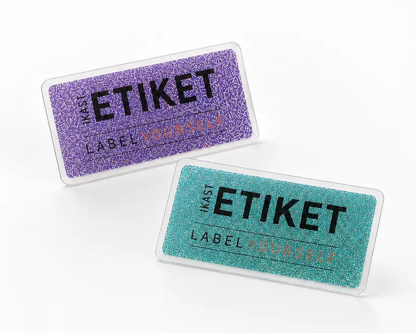 Strykereflekser med tekst og logo