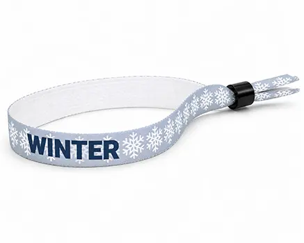 Lyseblå festivalarmbånd med snøfnugg